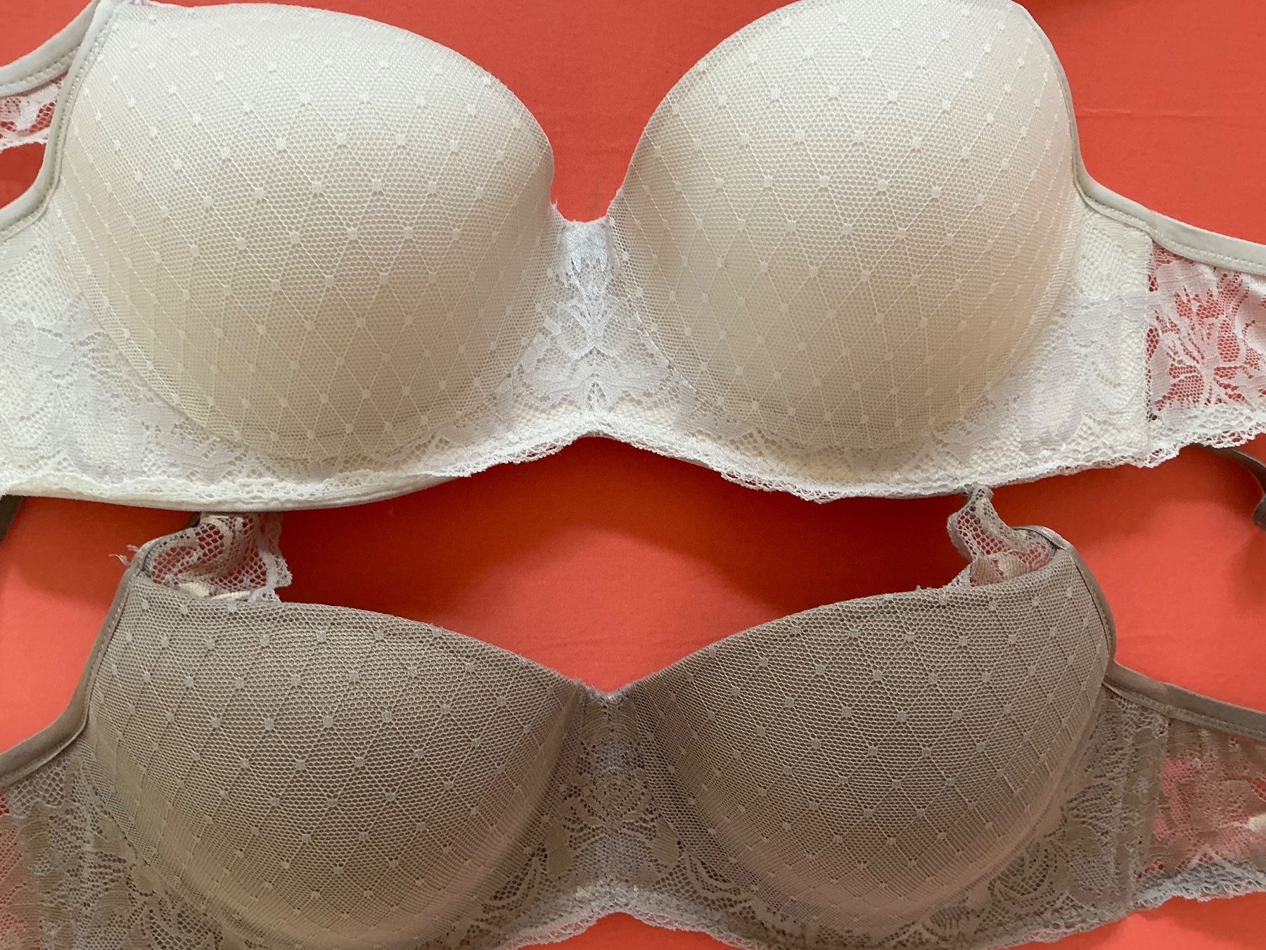 Triumph Altra biancheria intima: 3 Triumph BH, Gr. 75B – Usato da Cormondrèche venduto da fra_gn5t 2