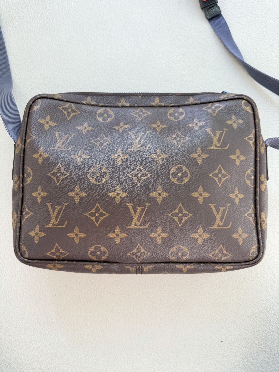 Louis Vuitton Borse: Louis Vuitton Limited Edition Messenger bag – Usato da Villigen venduto da WY26 6
