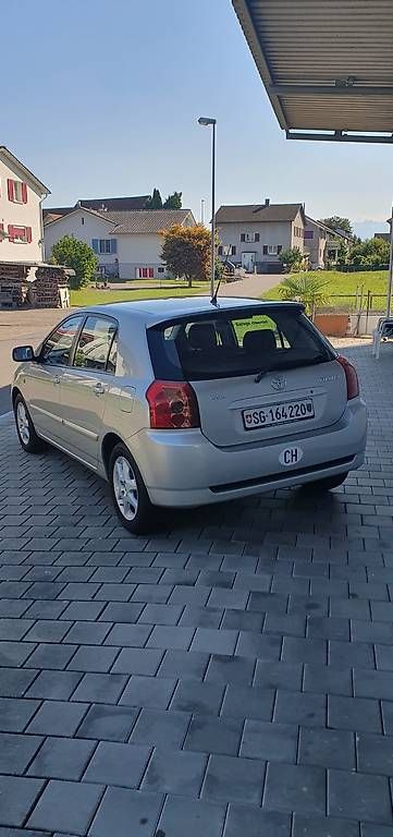 Automobili: Toyota Corolla 1.6  – Usato da Kriessern venduto da Heinz-73 1