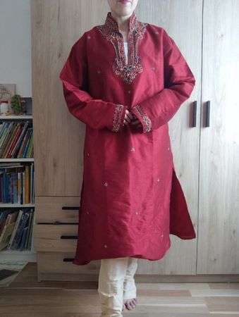 Indian National Outfit, Size 44, Ethnic Wear, Burgundy Red
