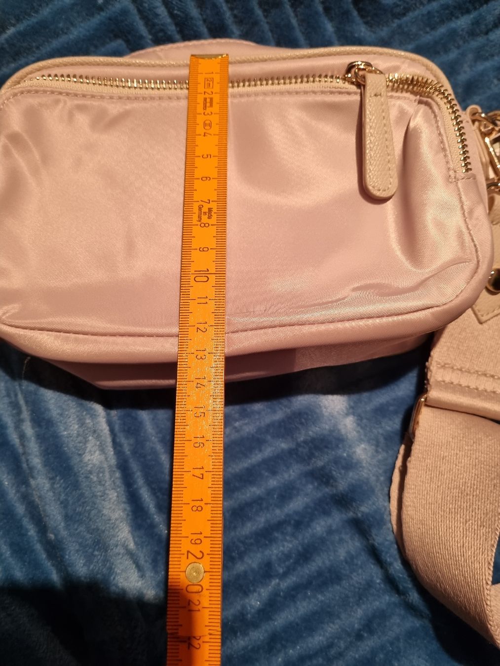 Taschen für Damen: Umhängetasche  – Neu und originalverpackt aus Aesch BL von mutti04 3