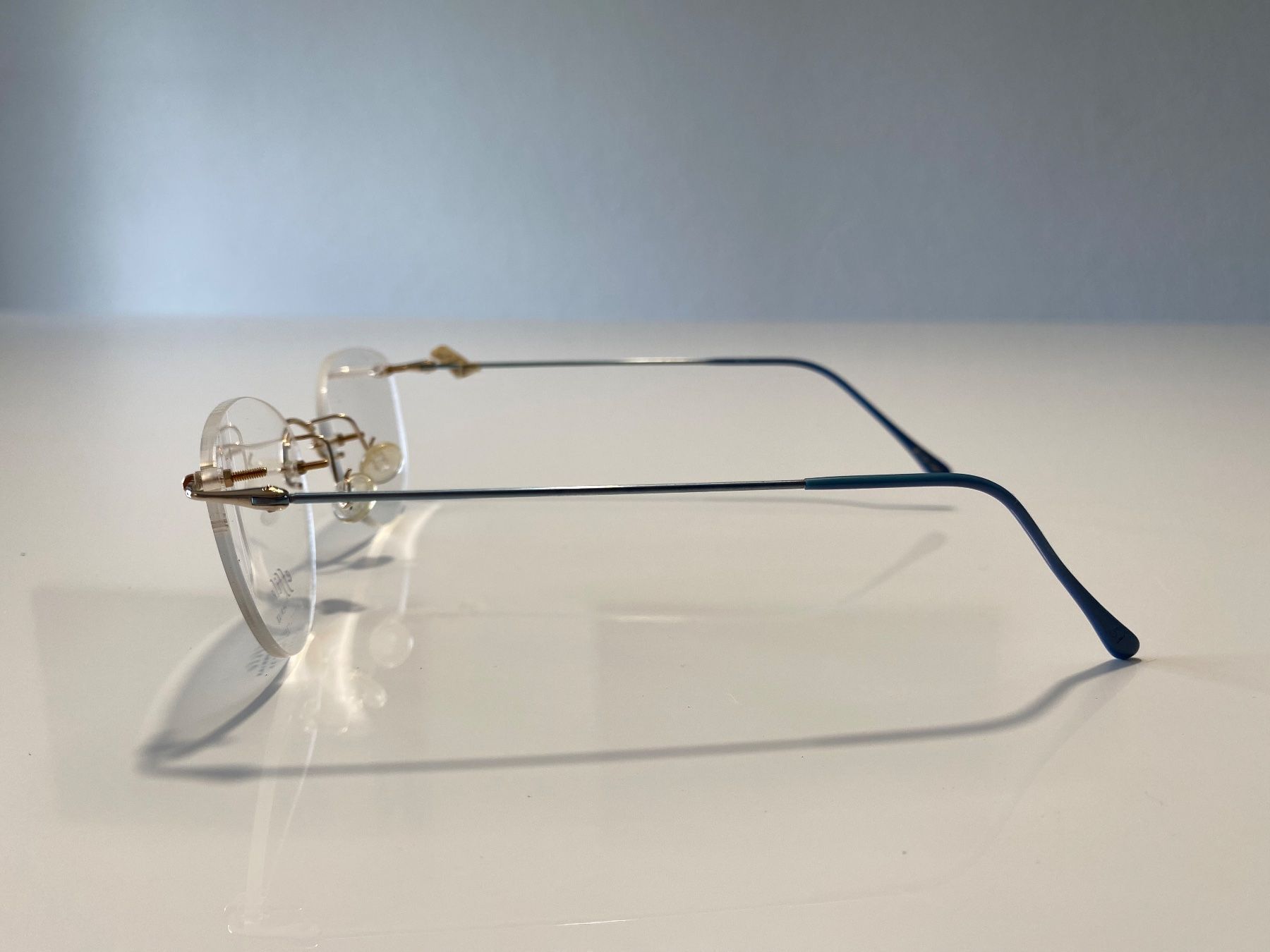 Occhiali & Lenti: Monture de lunettes percés Pentax – Nuovo (secondo la descrizione) da Bottens venduto da 2Lens 3