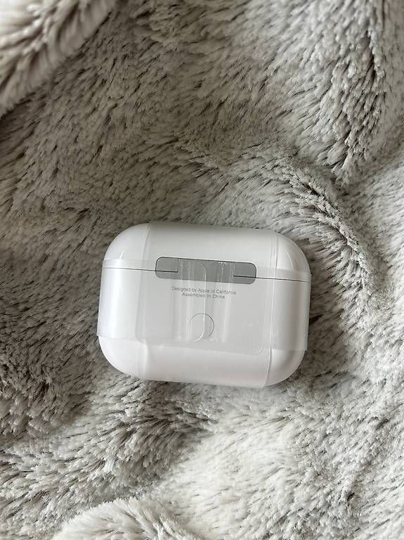 Apple Cuffie: AirPods Pro 2 - neu & unbenutzt – Nuovo e nell'imballaggio originale da Widnau venduto da luk_jql7 3