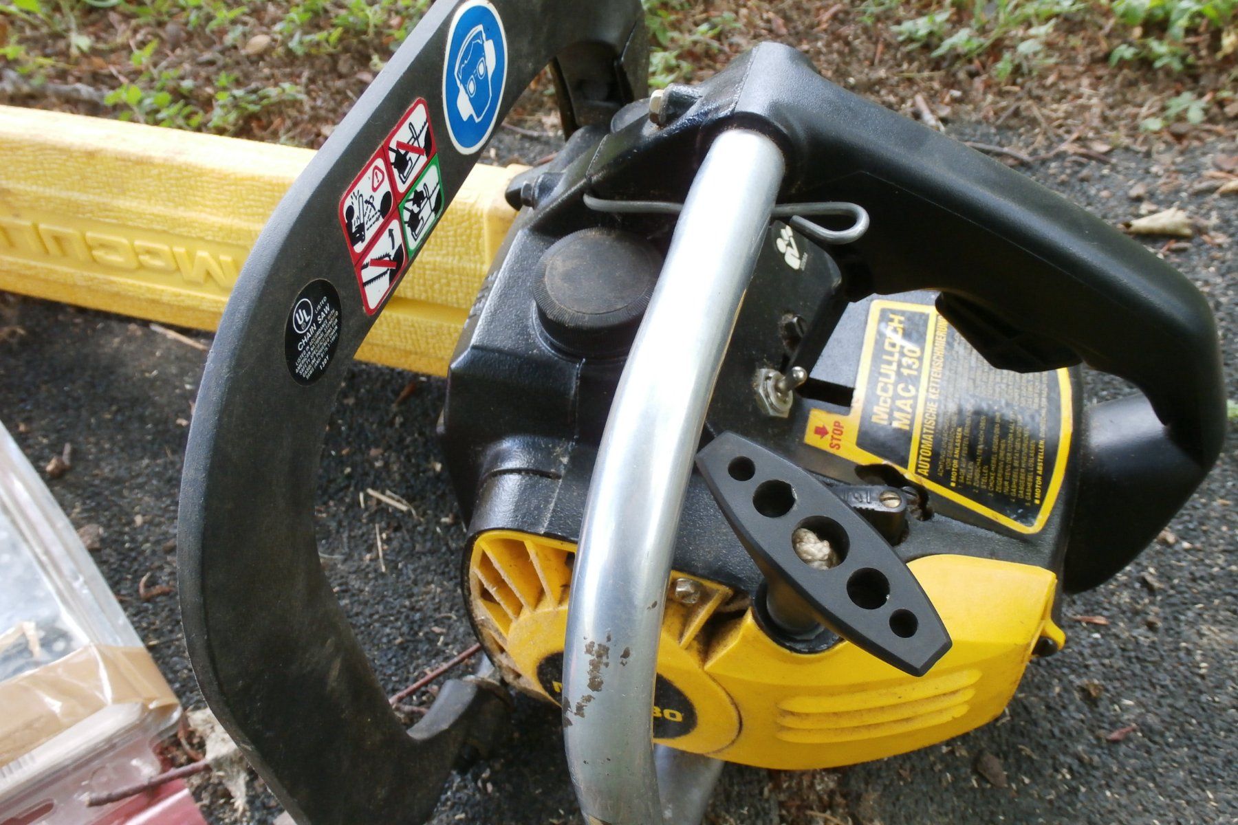 Scies: Kettensaege McCulloch MAC 130 – Défectueux à Appenzell par hundracing 2