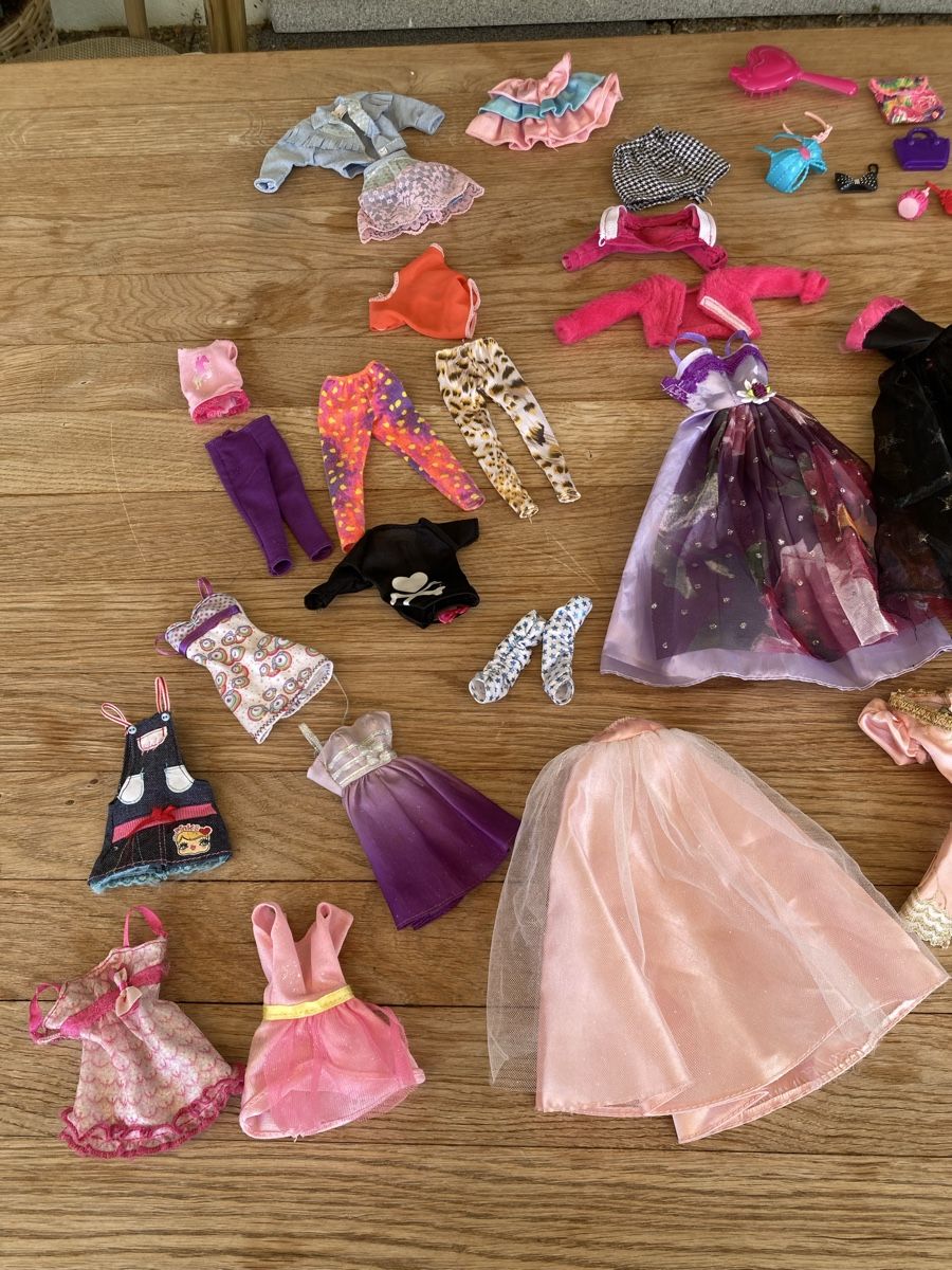 Spielzeuge: Grosses Konvolut Barbie – Gebraucht aus Othmarsingen von Elkyko 5