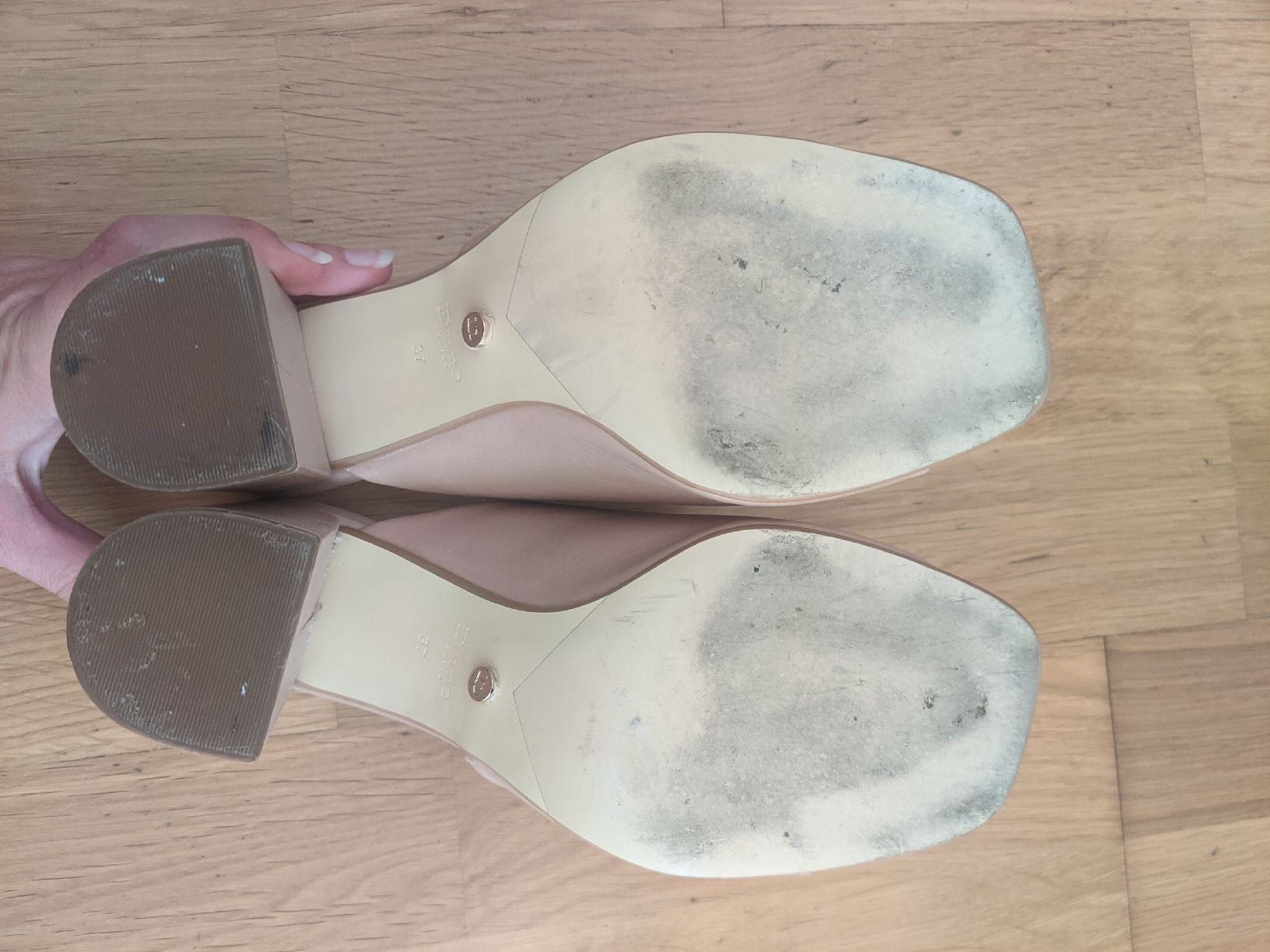Damenschuhe: Pantoletten von Dune, puderrosa, Gr. 37 – Neu (gemäss Beschreibung) aus Langendorf von KleeneFlaume 1