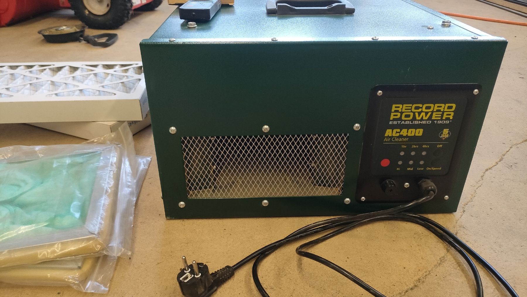 Luftreiniger: Luftfilter Record Power AC400 – Gebraucht aus Winterthur von Sulai-one 3