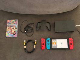 Nintendo Switch Set mit Mario Kart 8 Deluxe und Zubehör