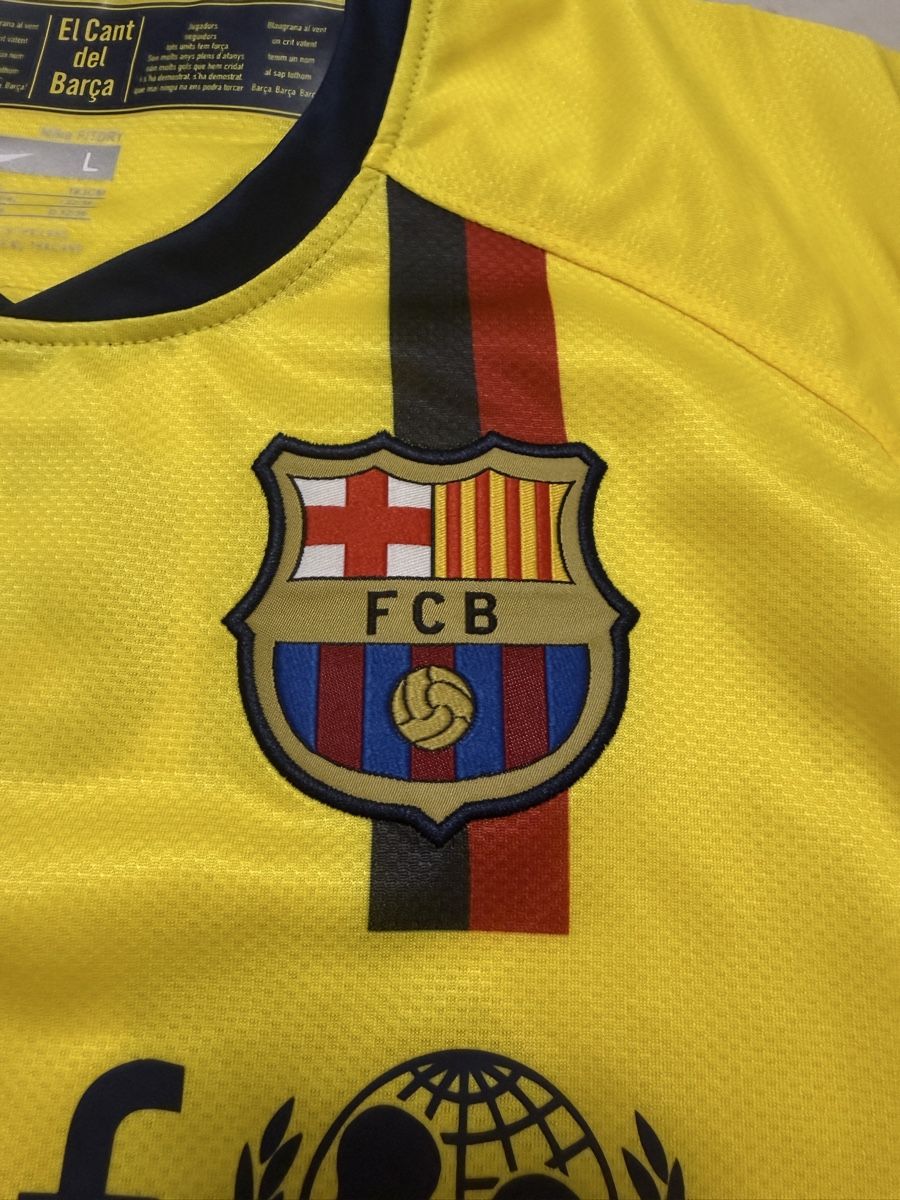 Nike Canottiere & Pantaloni: FC Barcelona Messi Trikot Saison 2011/2012 – Nuovo (secondo la descrizione) da Bronschhofen venduto da leo_99hp 3