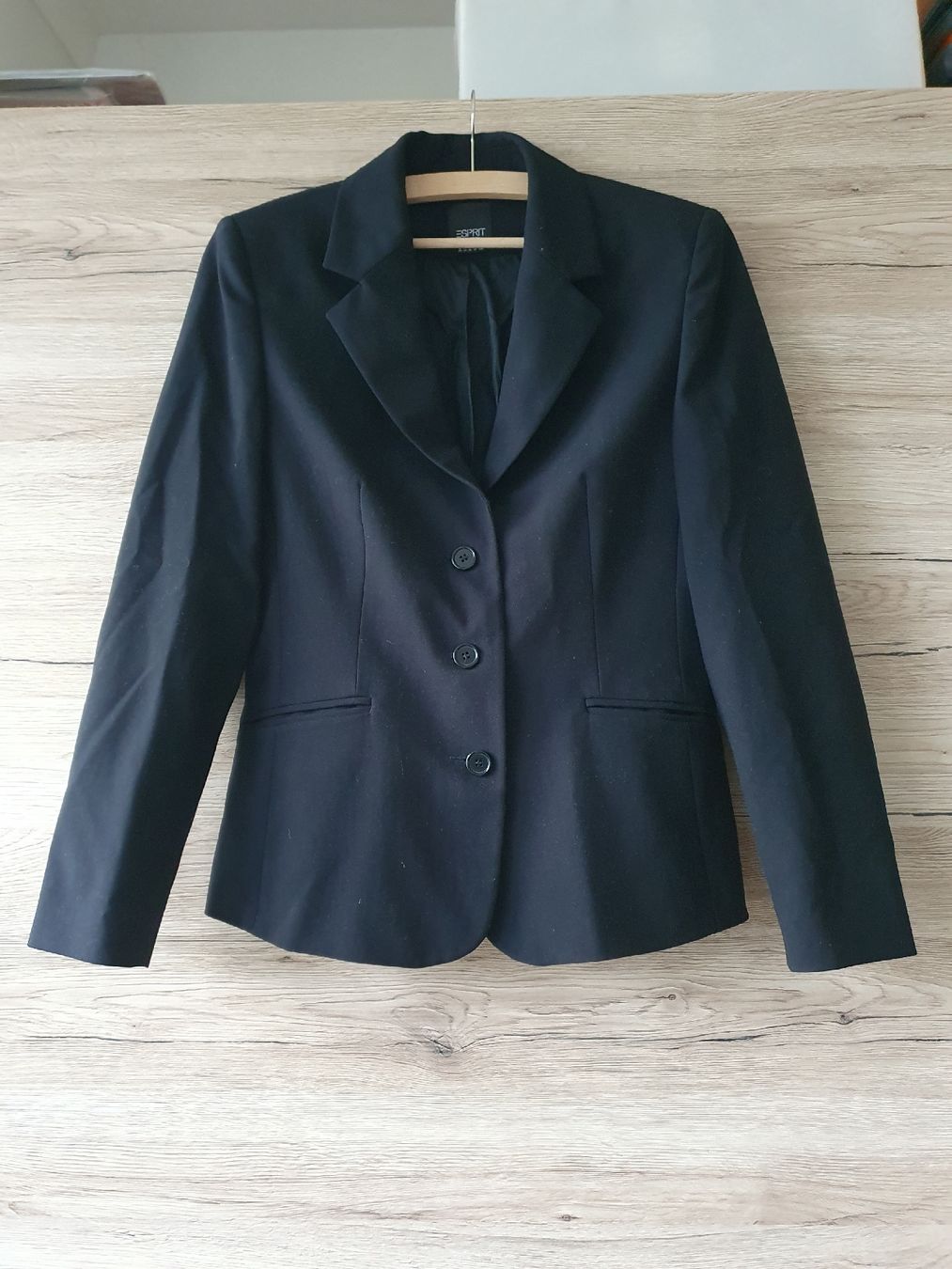Esprit Anzüge & Kostüme: Schicker Esprit Blazer, Grösse 36 – Gebraucht aus Bern von Helays