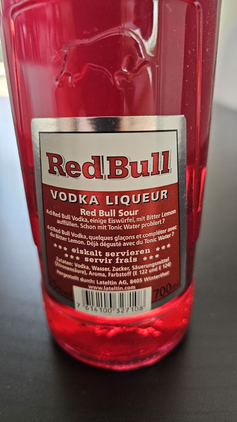 Bevande alcoliche: RedBull Vodka red - 70 cl - 25 % vol. – Nuovo e nell'imballaggio originale da Niederwil AG venduto da pat_fx2s 2