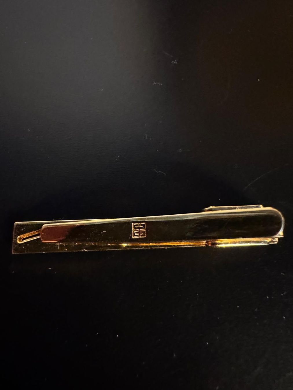 Givenchy Gemelli: Givenchy Set – Manschettenknöpfe & Krawattenklammer – Usato da Winterthur venduto da Dejv 2