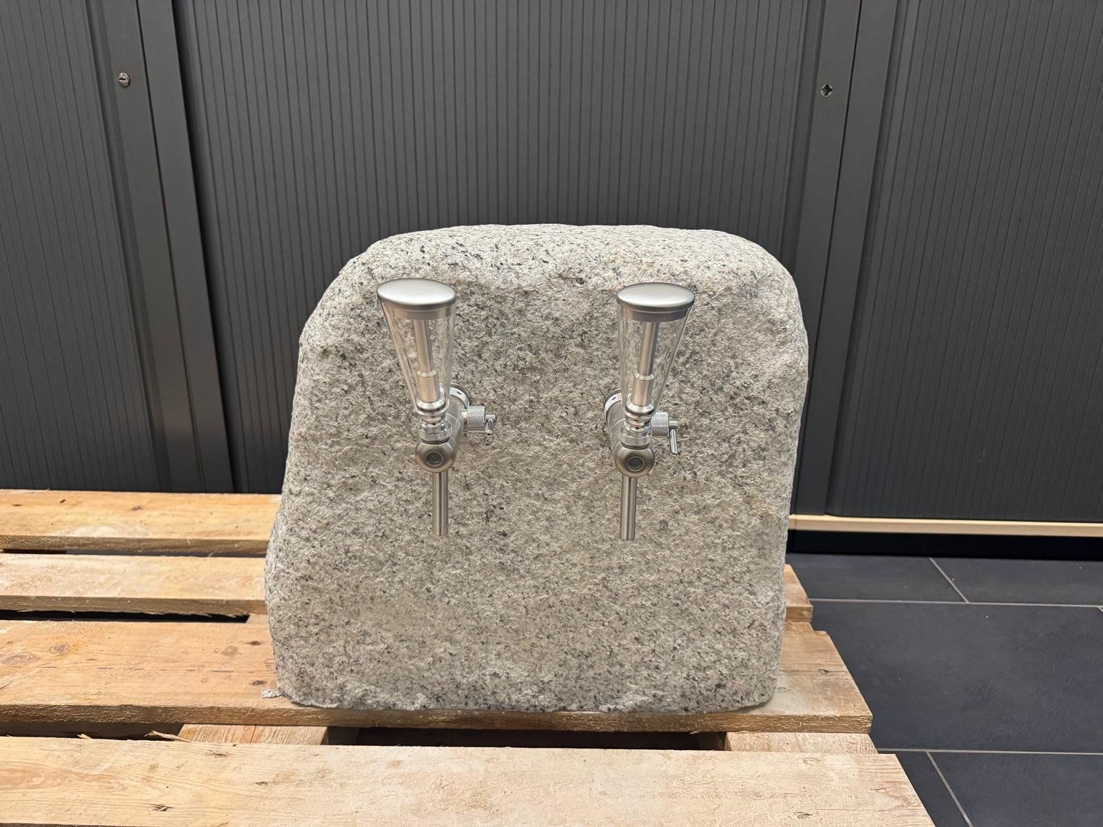 Cucine complete: Bier Zapfsäulenstein aus Granit - ein echtes Unikat! – Usato da Lenzburg venduto da freedomky 2