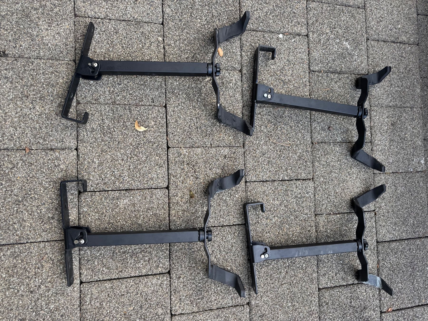 Fahrradhalterungen: Fahrrad-Wandhalterungen x 4 – Gebraucht aus Horgen von fas_vgs8