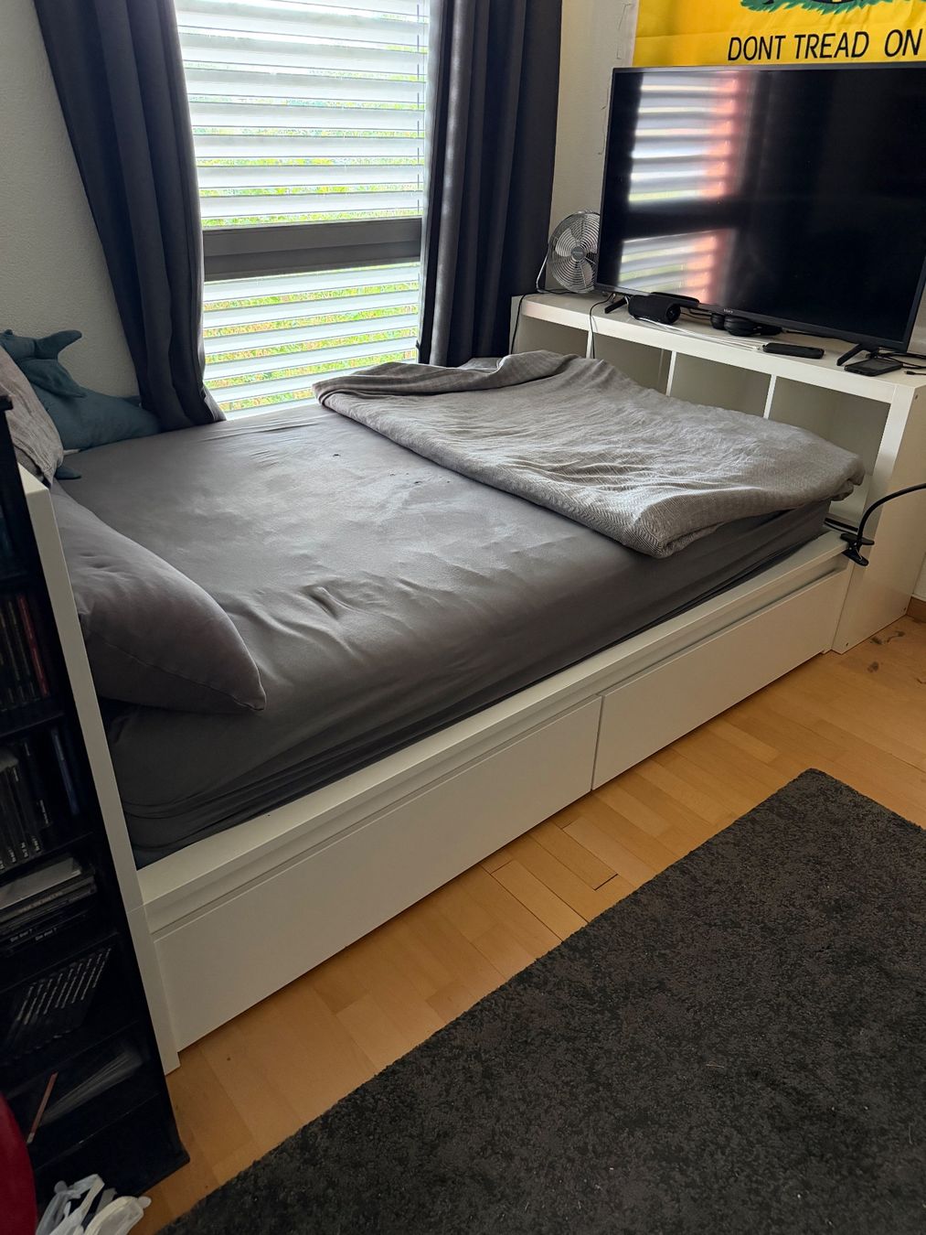 Ikea Lits: Bett 140 x 200 cm, Malm Ikea – D'occasion à Illnau par Lukas27 1