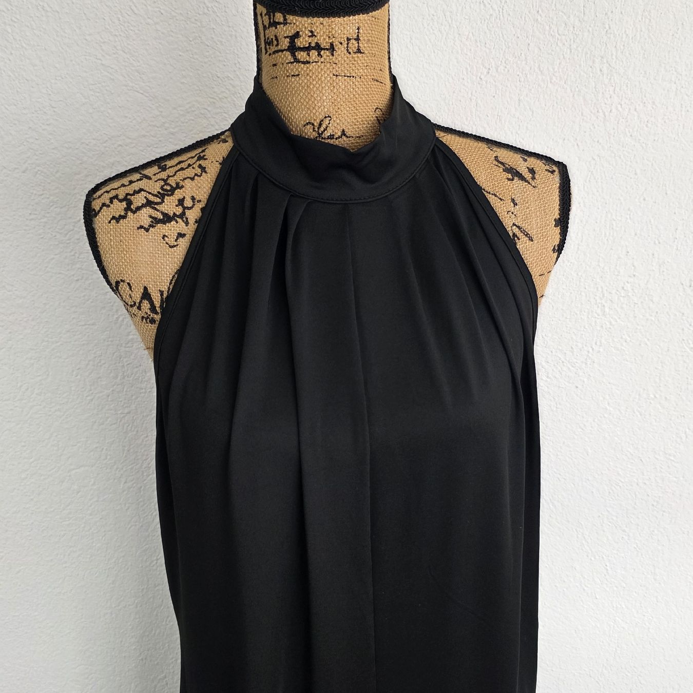 Tute: Schwarzer Neckholder Overall, Xxxxl – Nuovo (secondo la descrizione) da Rheinsulz venduto da Gilea 2
