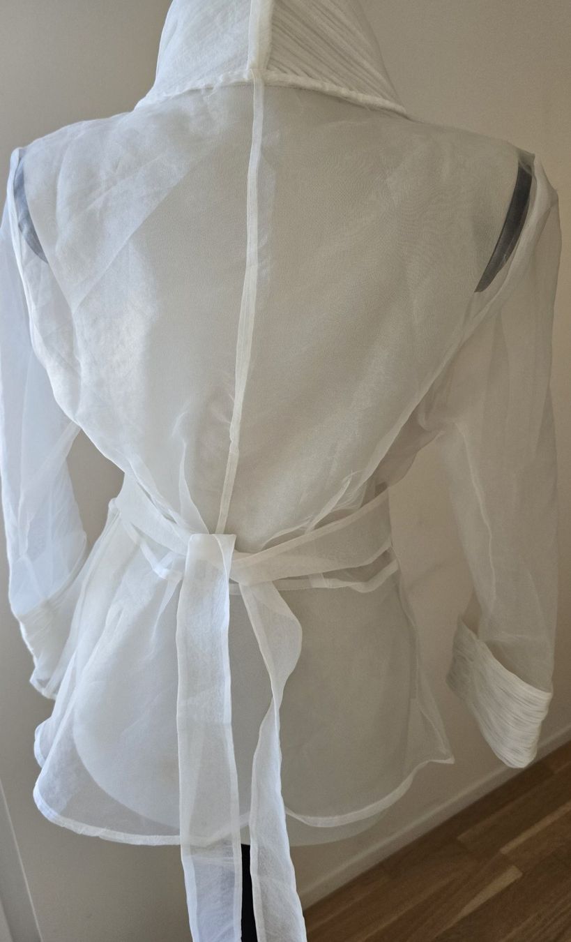 Camicette: Designerbluse weiss durchsichtig – Usato da Bergdietikon venduto da ewa1005 6