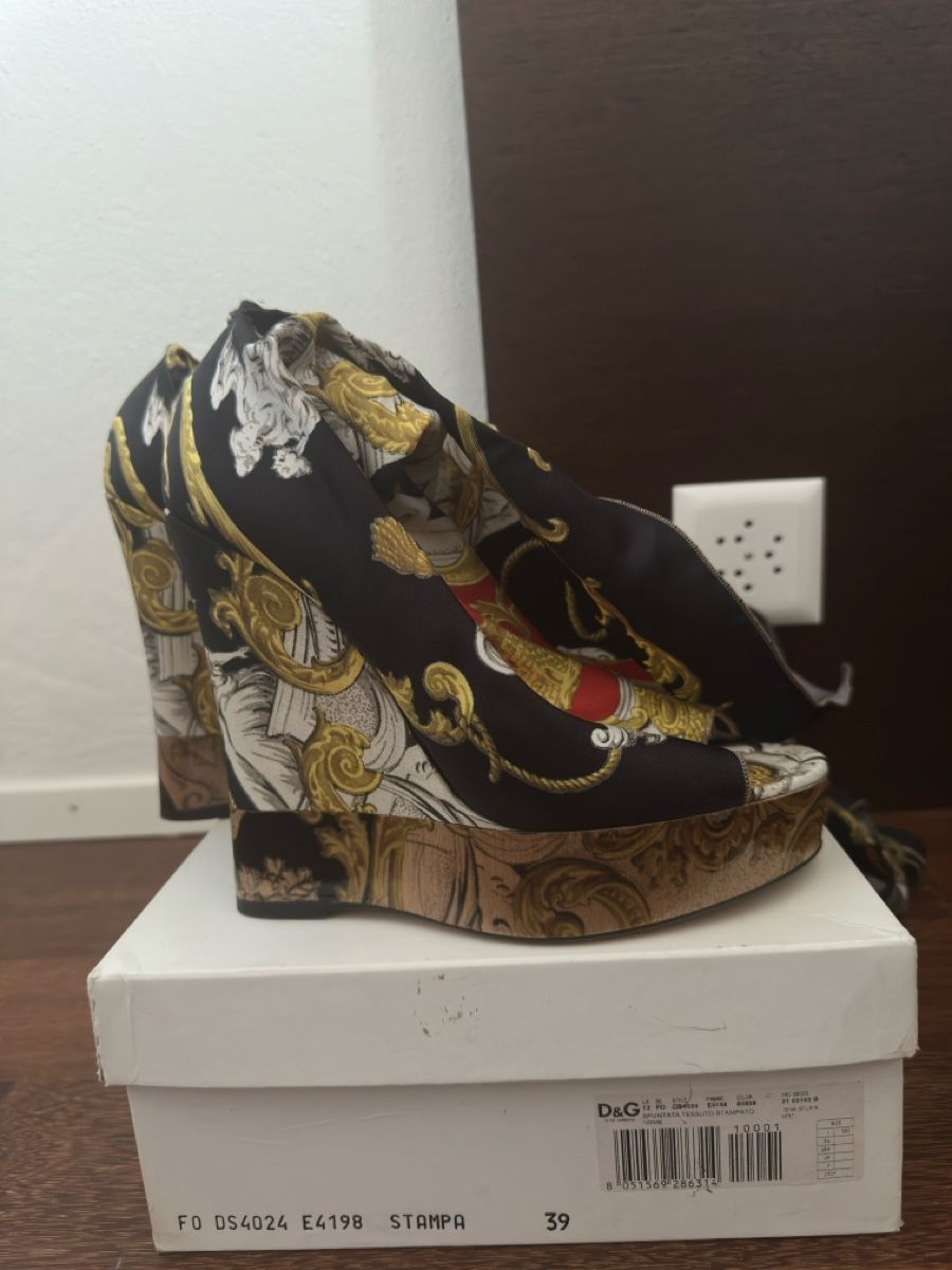 Dolce & Gabbana Damenschuhe: Dolce&Gabbana Multicolor Silk Scarf Open Toe,Wrap Wedge,GR39 – Gebraucht aus Jonen von dibbern 7