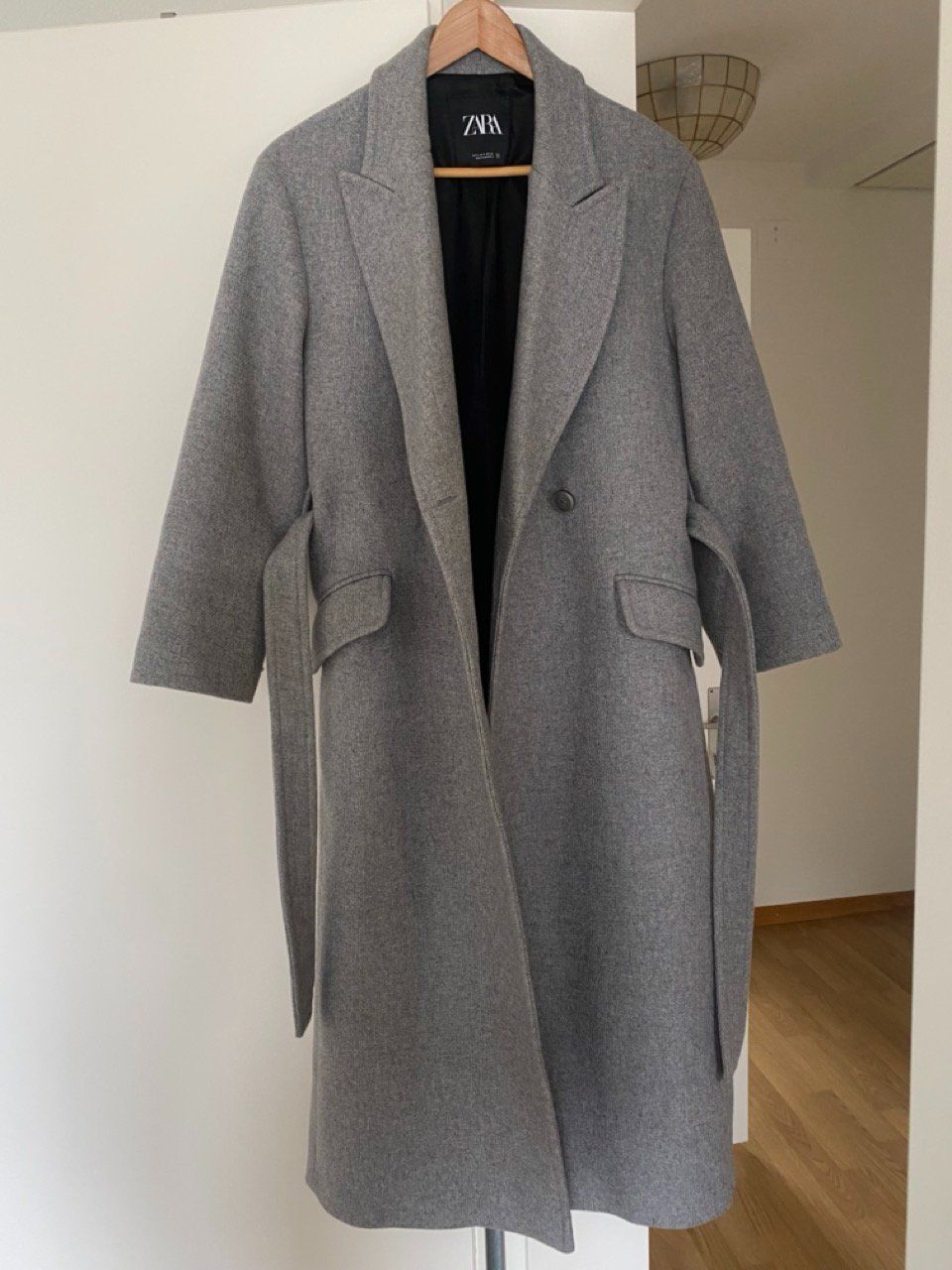 Zara Cappotti: Langer oversize Mantel (S-M) – Usato da Zumikon venduto da Frauenecke 1