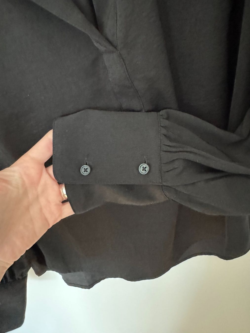 Banana Republic Camicette: Banana Republic Elegante Bluse - Gr M Schwarz – Usato da Basel venduto da liz_kqf6 3