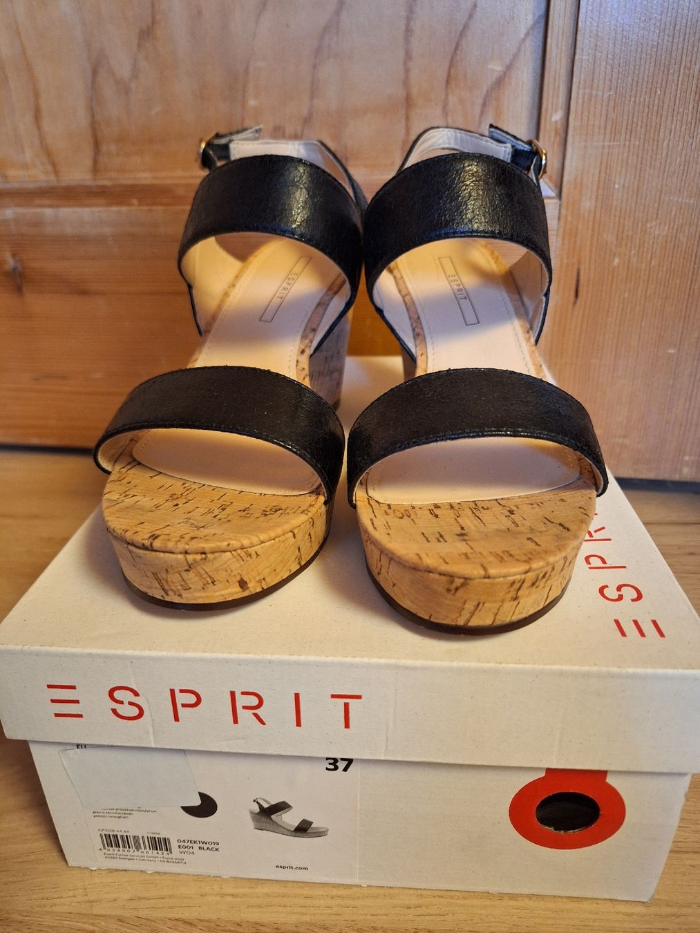 Esprit Scarpe da donna: Keilsandalen ESPRIT, Gr. 37, NEU – Nuovo e nell'imballaggio originale da Kernenried venduto da bouquet1