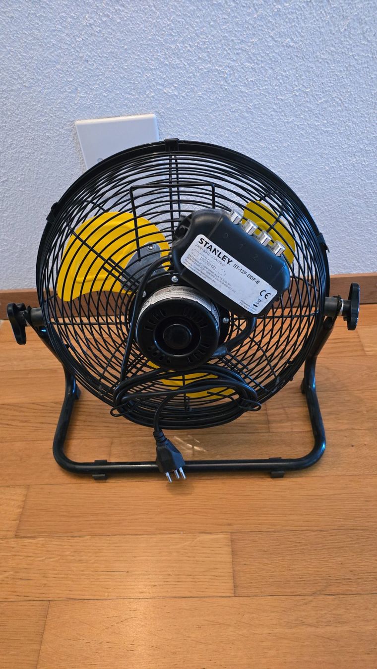 Stanley Ventilatori: Stanley Lüfter/Ventilator – Usato da Rafz venduto da Domimir 1