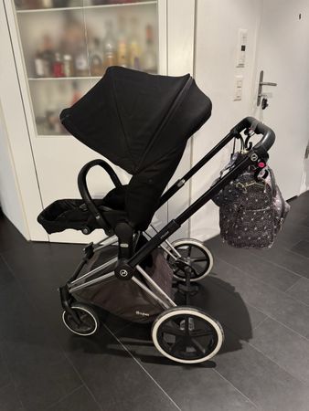 Jujube Wickeltasche mit Zubehoer guter Zustand