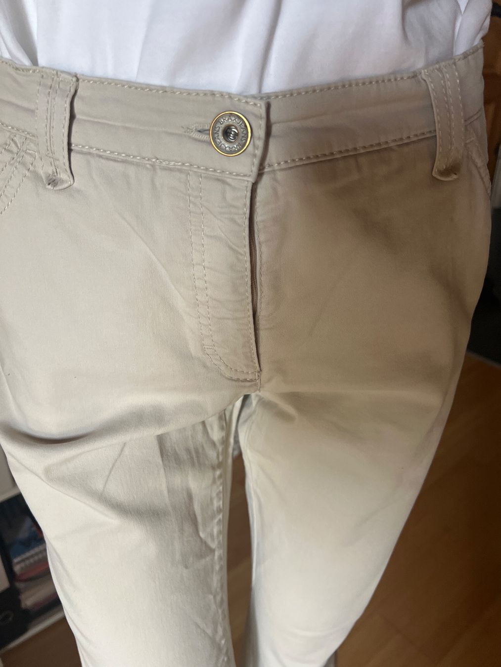 Brax Pantaloni: Brax beige klassischer langer Schnitt 38 – Usato da Bonaduz venduto da Malves10 3