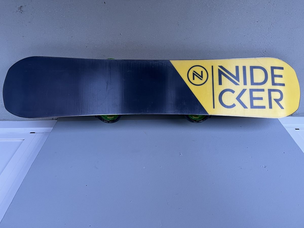 Nidecker Board: Nidecker Snowboard 130cm inkl. Bindung – Usato da Horgen venduto da pupcia01 7