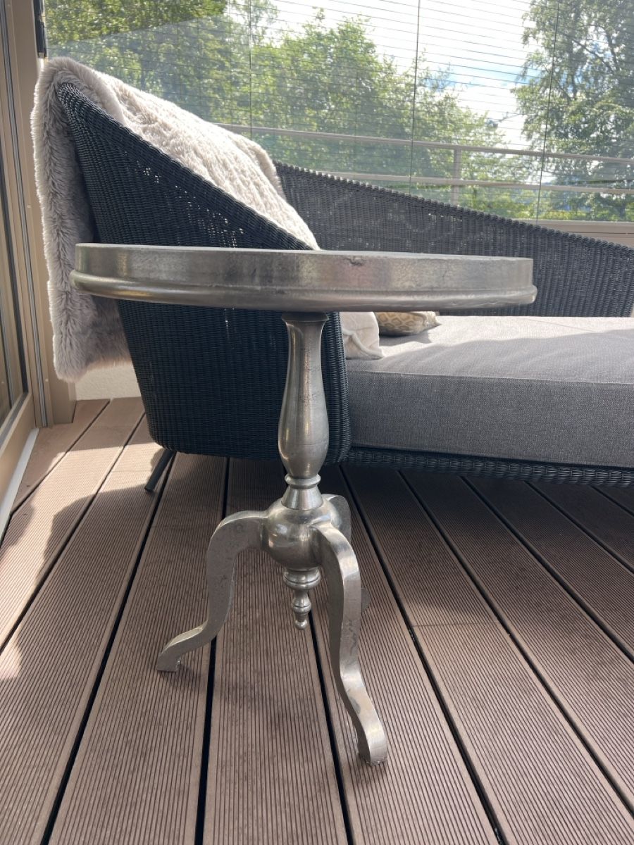 Comodini: Beistelltisch – Usato da Luzern venduto da TIsabel 3