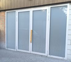 Alu-Metallfront 3.8m mit Doppeltür, 3-fach Glas, neuwertig