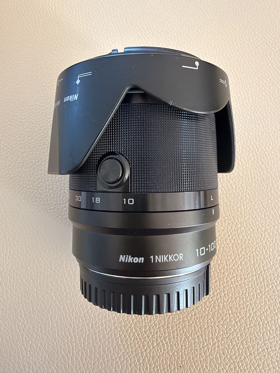 Nikon Obiettivi: Nikon 1 10-100mm Objektiv – Usato da Winterthur venduto da R2D_Y7C 1