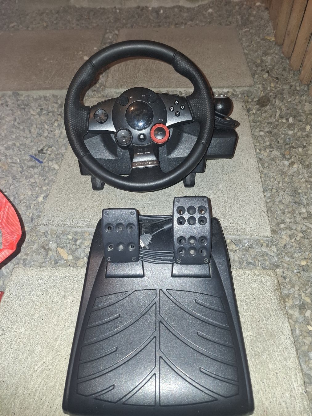 Logitech Controller: logitech driving force gt – Difettoso da Grenchen venduto da ped_6zlg