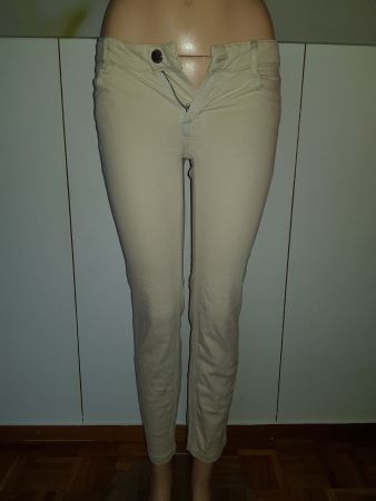 MAJE Jeans taille / Grosse 32 CH (34 EUR)