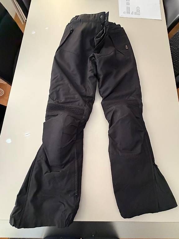 Hosen: IXS Core Tex Herren Hose Gr 48 – Gebraucht aus Kleindöttingen von dar_v6pf