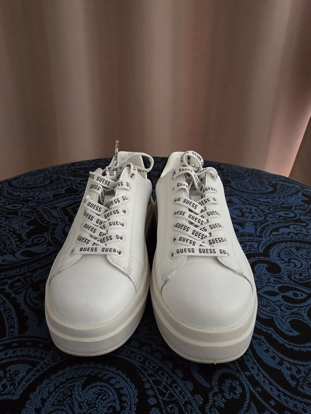 Guess Scarpe da donna: GUESS Sneaker – Usato da Langenthal venduto da tranl