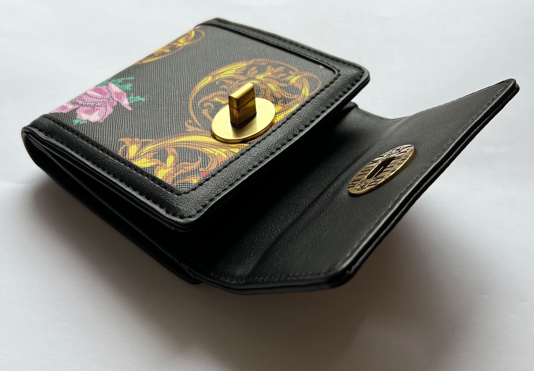 Versace Portemonnaie: VERSACE JEANS COUTURE Damen Geldbörse – Neu und originalverpackt aus Oberaach von Dandy2021 2