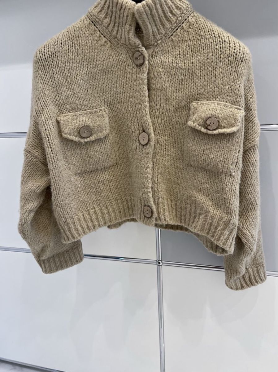 Pullover & Sweatshirts: Warmer Cardigan Strick Over-Size – Gebraucht aus Wichtrach von Adriana222 4