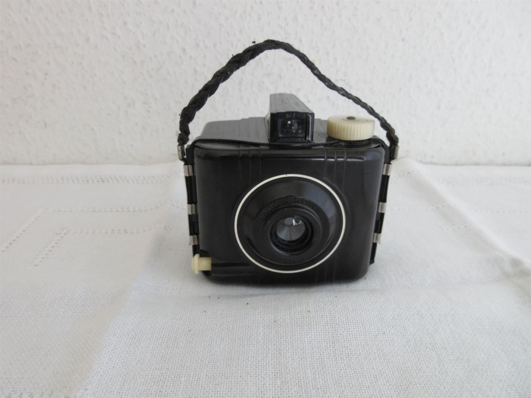 Kodak Fotocamera: Kodak Baby Brownie Special – Usato da Binningen venduto da mondoantico