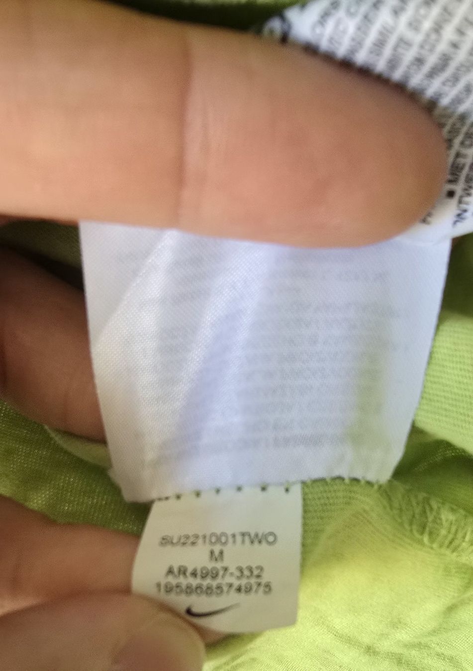 Nike T-Shirts: T-shirt Nike vert clair logo blanc taille M – Gebraucht aus Genève von MariaS2 4