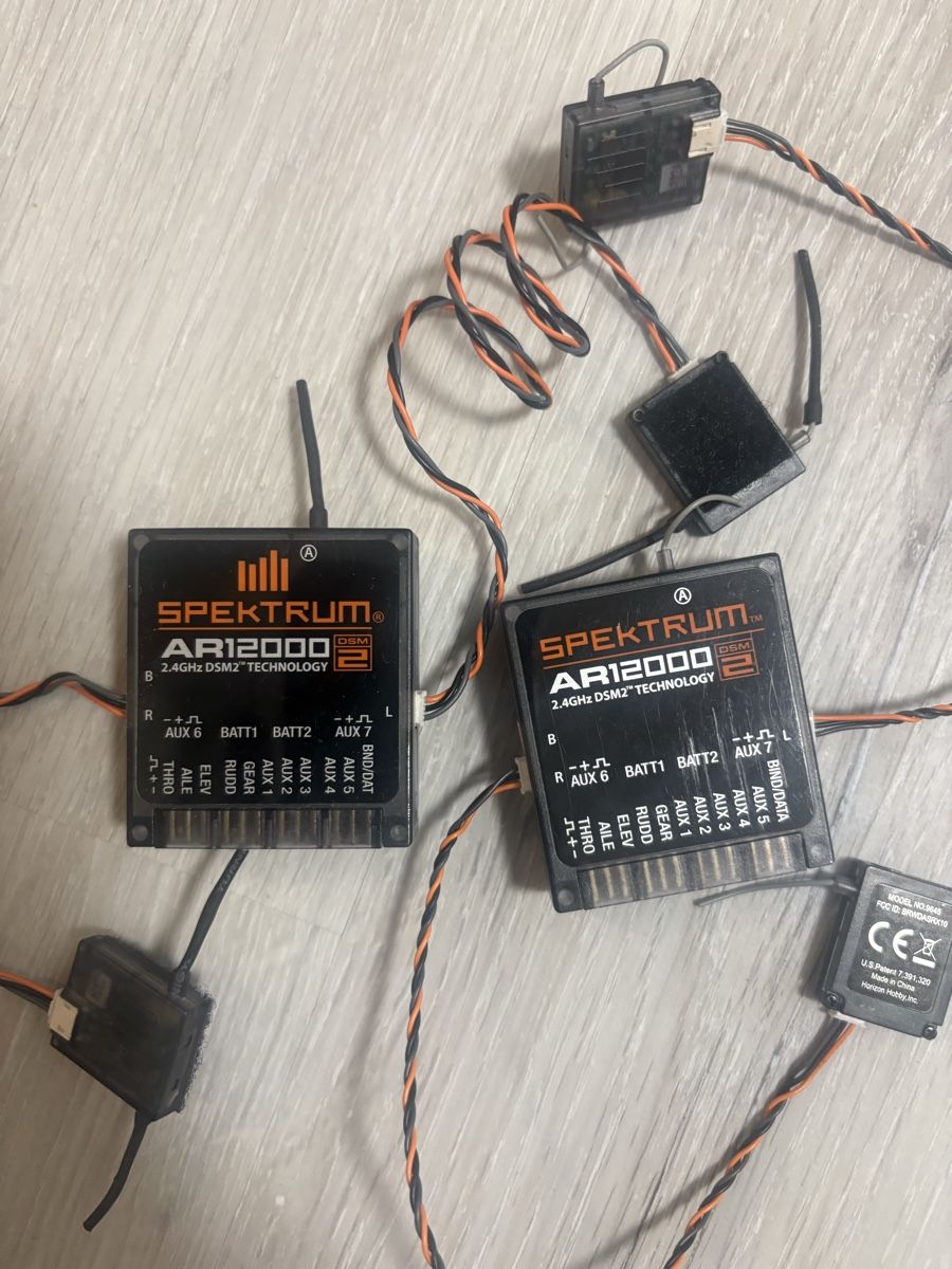 Spektrum Telecomando: Spektrum récepteurs – Usato da Mézières FR venduto da Paulwalke3