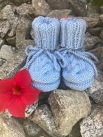 Finkli / Babyfinkli handgestrickt hellblau