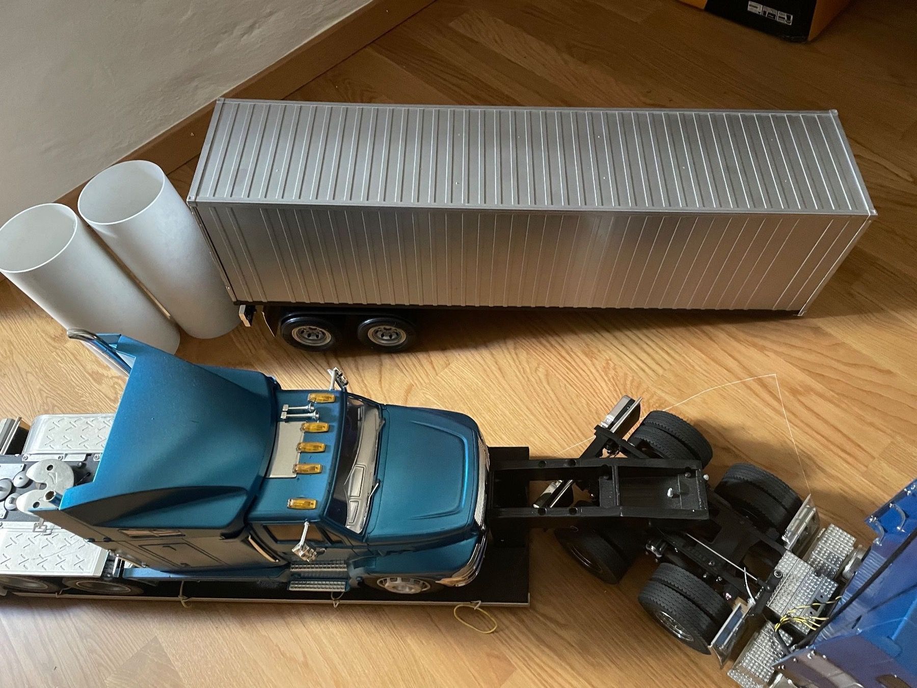 Tamiya Modellini d'auto: Schöne RC Truck Kombination – Usato da Buchs ZH venduto da Pitschpitsch 4