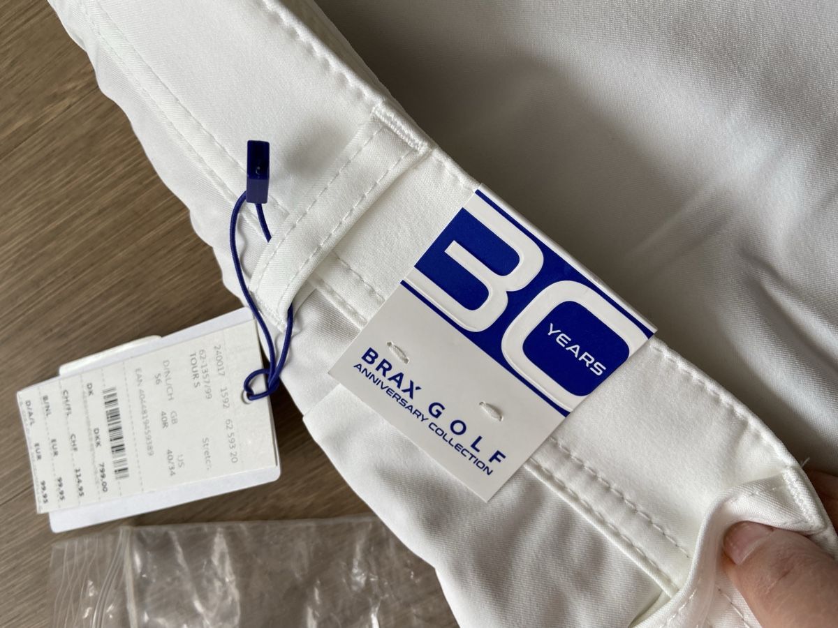 Pantaloni: Brax Golf kurze Hose 56 – Usato da Horgen venduto da smlecnik78 1