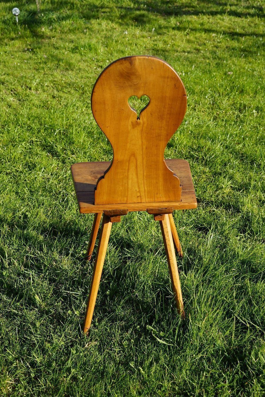 Chaises: Stabelle Barock Nussbaum geschnitzt – D'occasion à Hinwil par Antikfischer 2
