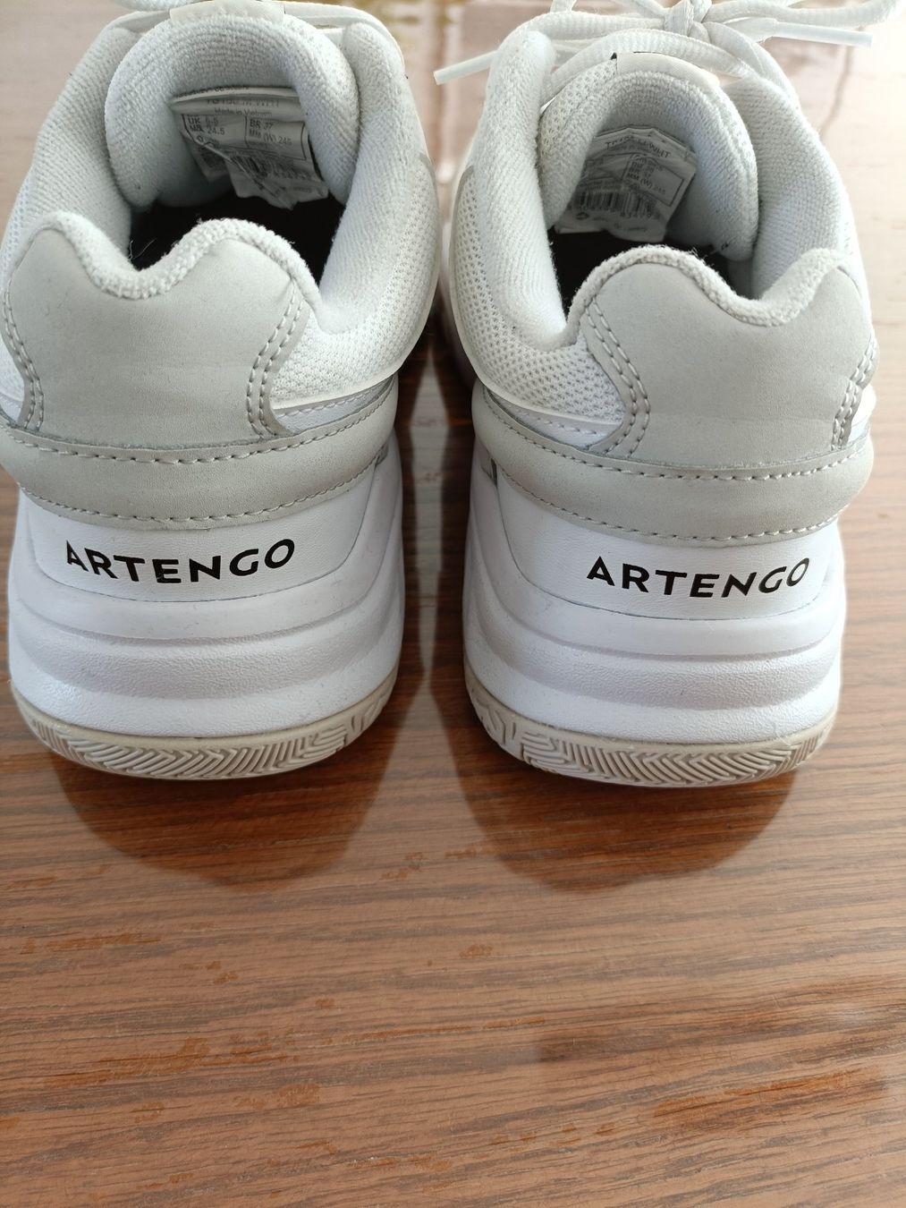 Decathlon Scarpe da uomo: Chaussure de tennis Artengo - 39 – Usato da Gland venduto da Gelerio 3