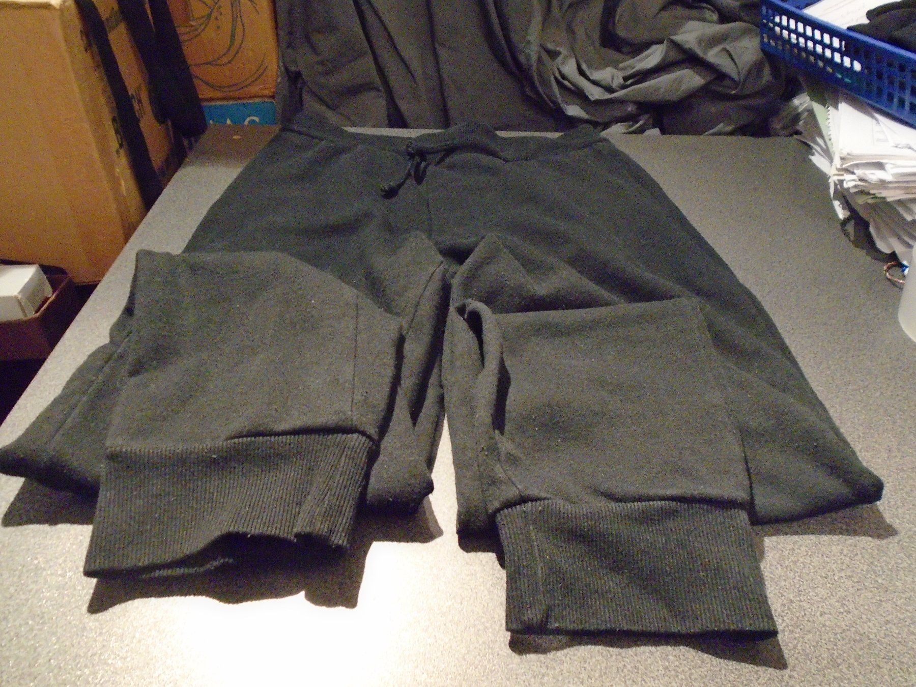 Primark Hosen: Trainerhose Grösse XS, Primark, schwarz – Gebraucht aus Zürich von Motzkuh