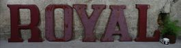 Holzbuchstaben, Buchstaben "Circus Royal"