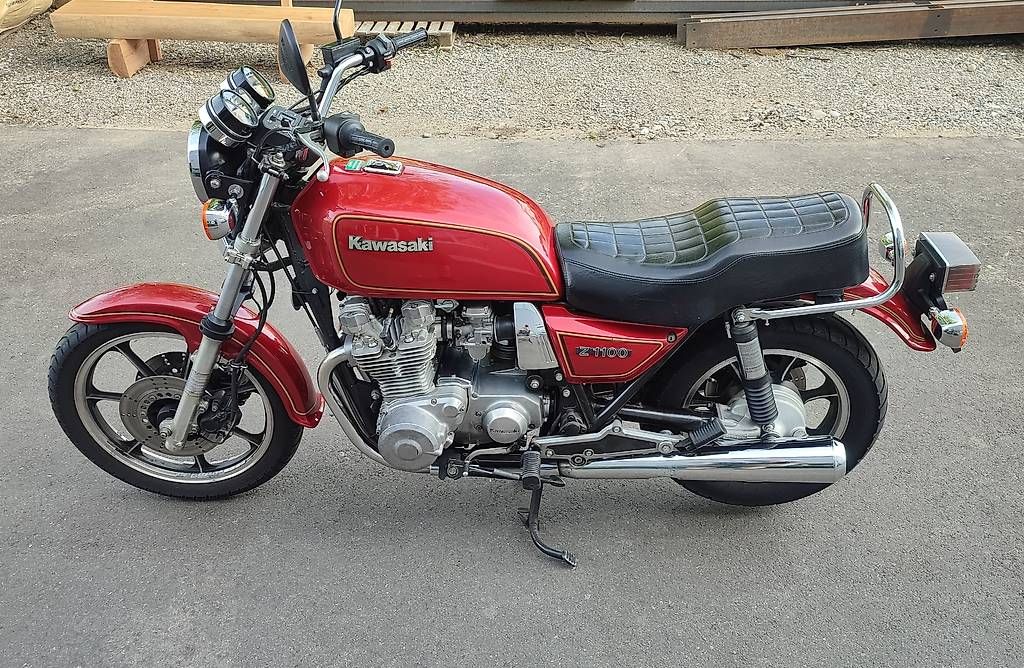 Strada: Kawasaki Z 1100 ST – Usato da Seewen SO venduto da Gearwolf 3