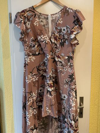Sommerliches Blumenkleid  Gr. XL, leicht & luftig 